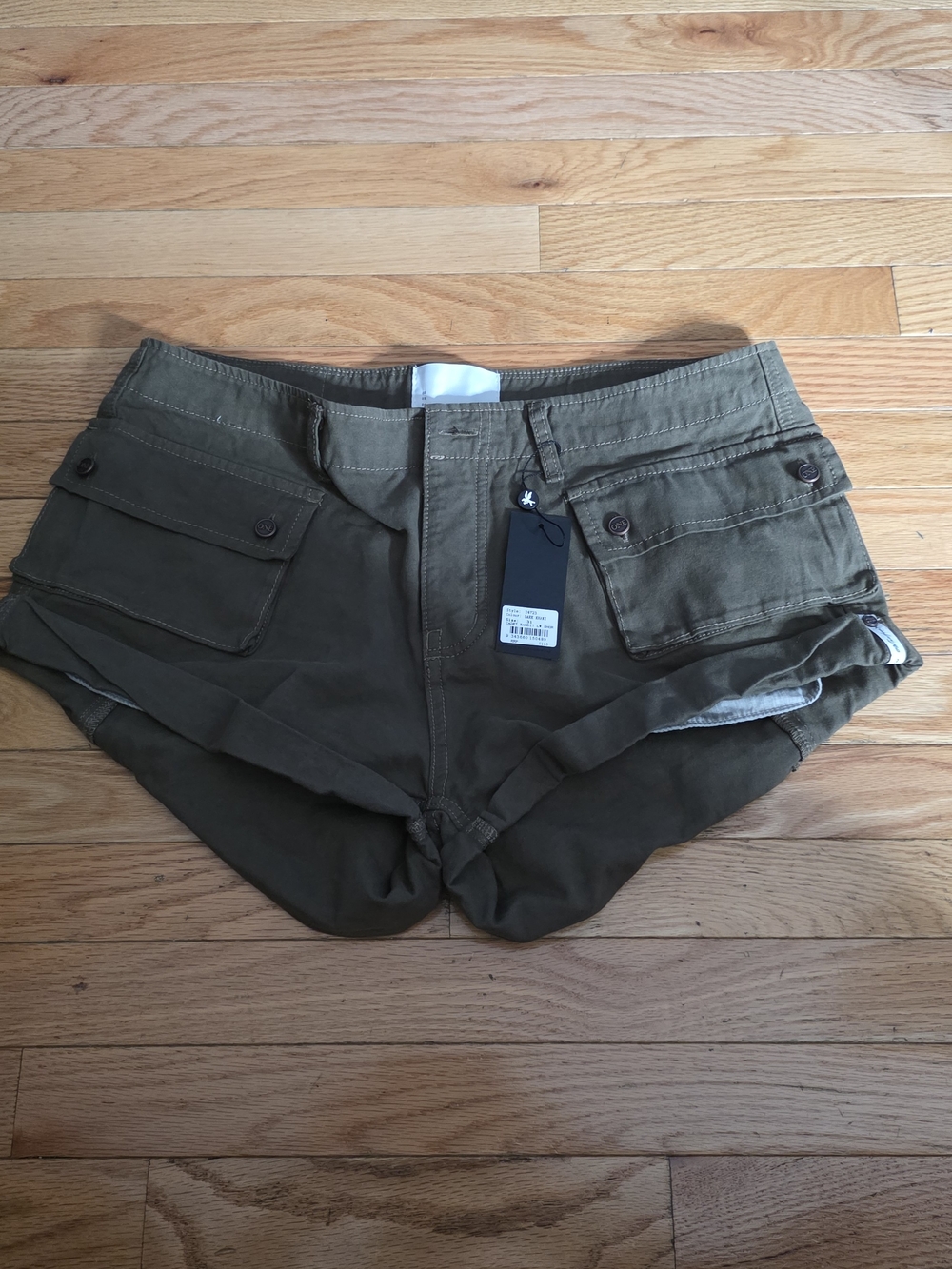 NWT One Teaspoon Cadet Bandit Low Waist Cargo Shorts Khaki 31